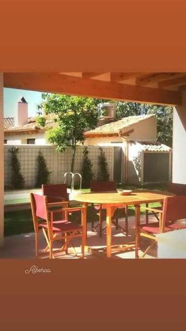 La Alberca Casa Con Jardin Y Piscina Villa Tenzuela Eksteriør billede